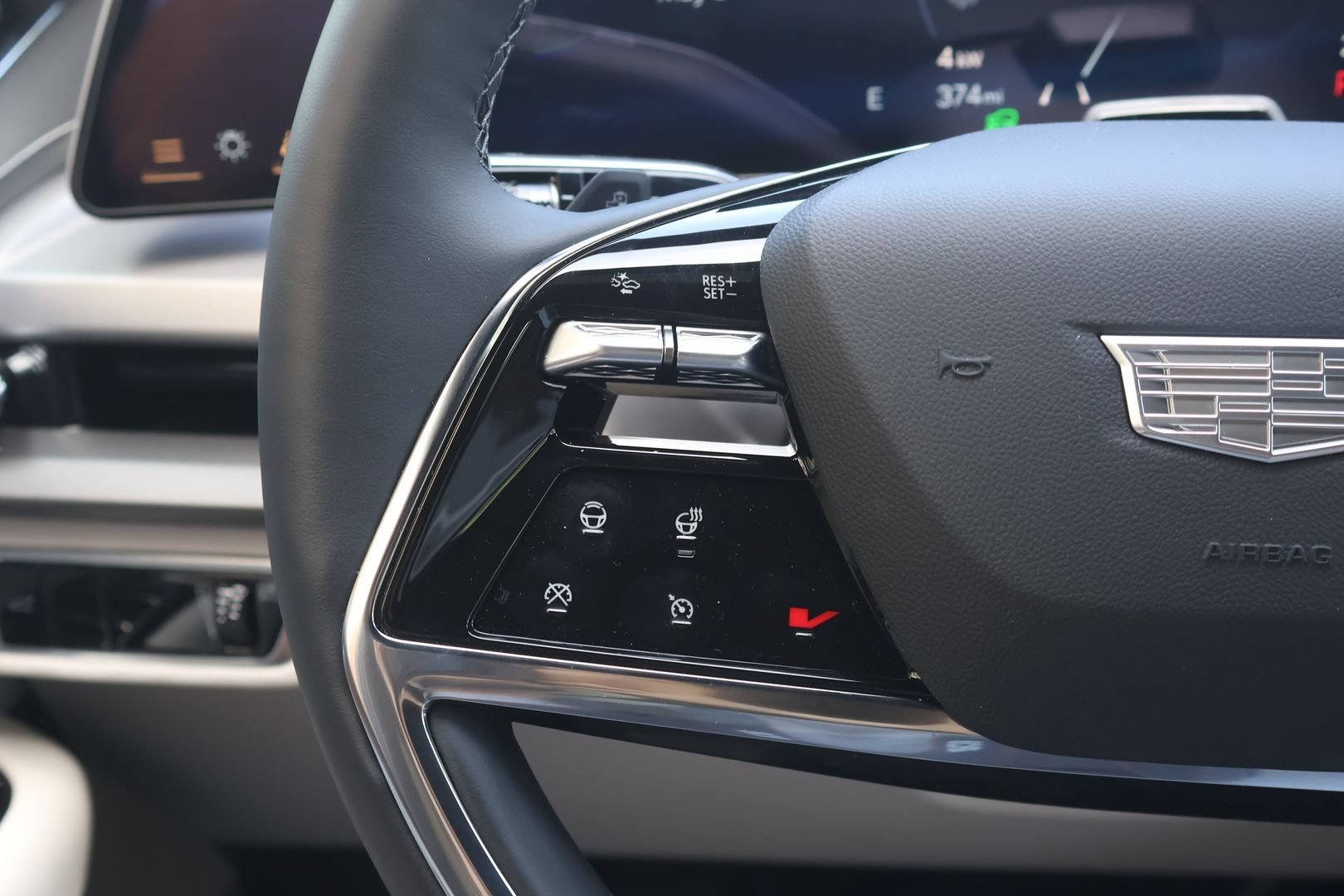 New 2026 Cadillac Vistiq Luxury AWD/4WD image 21