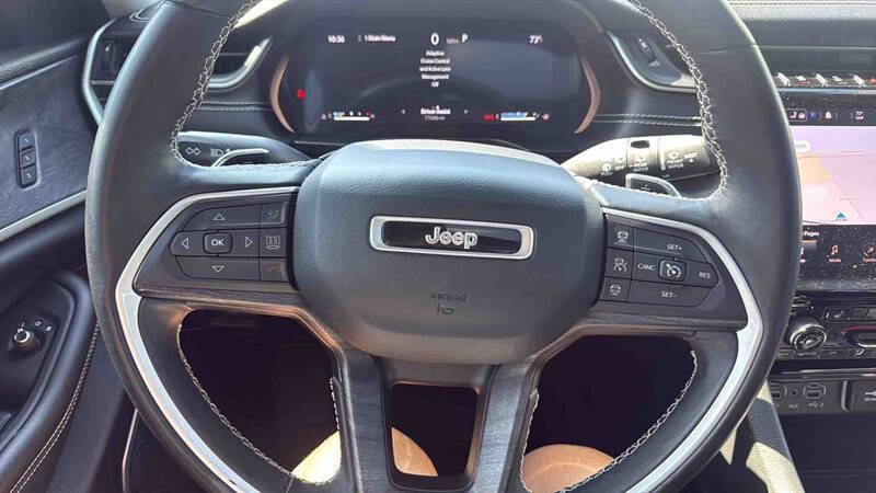 Used 2021 Jeep Grand Cherokee L Limited AWD/4WD image 26