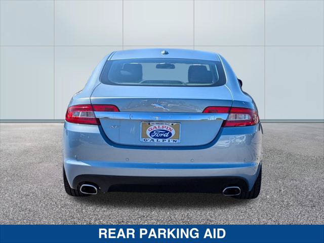 Used 2010 Jaguar XF Luxury RWD image 4