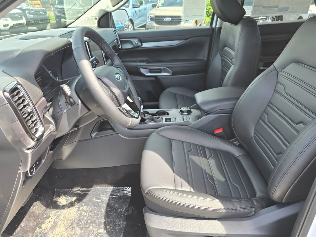 New 2026 Ford Ranger Lariat w/ Black Appearance Package AWD/4WD image 15