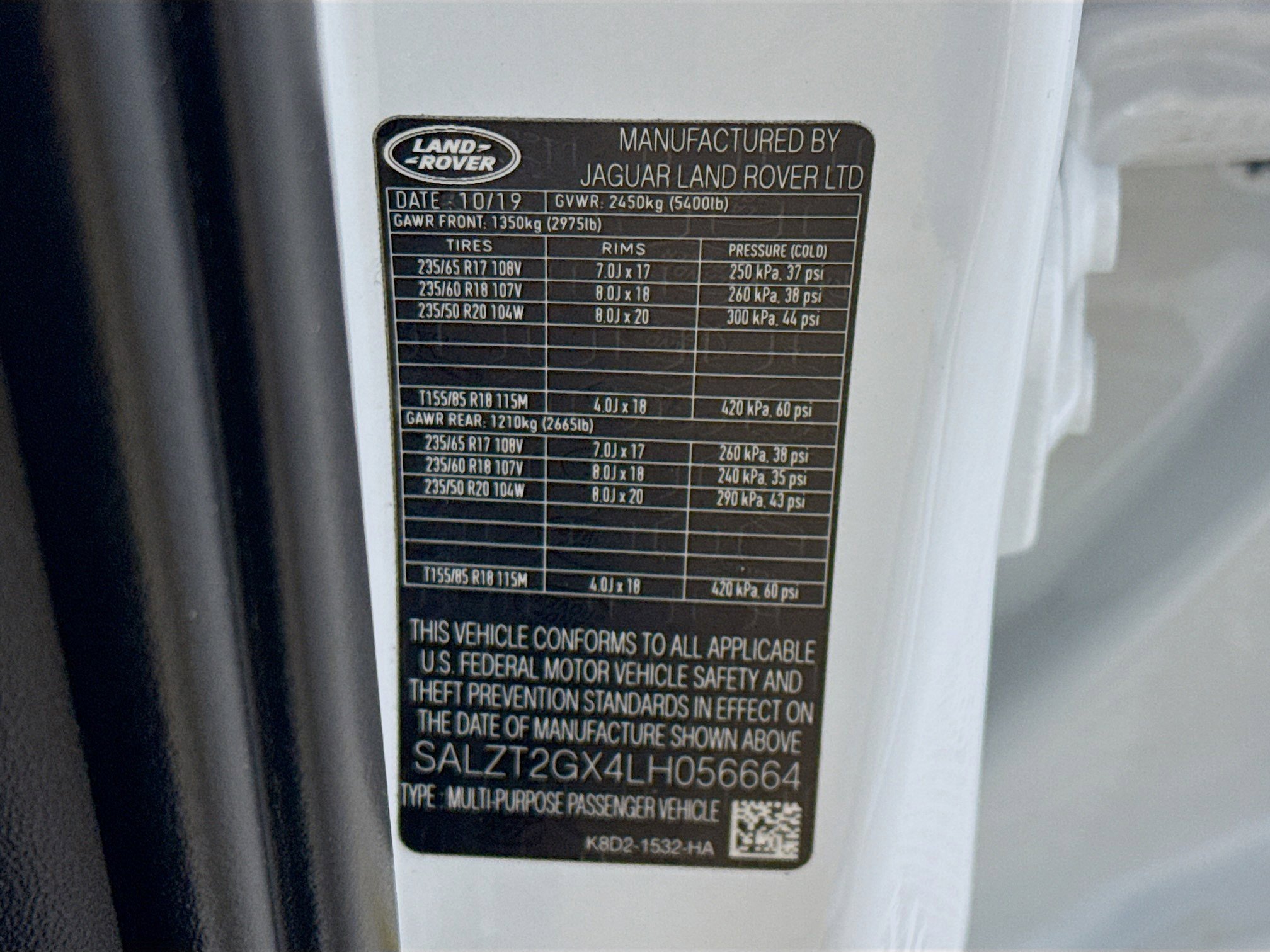 Used 2020 Land Rover Range Rover Evoque R-Dynamic S image 39