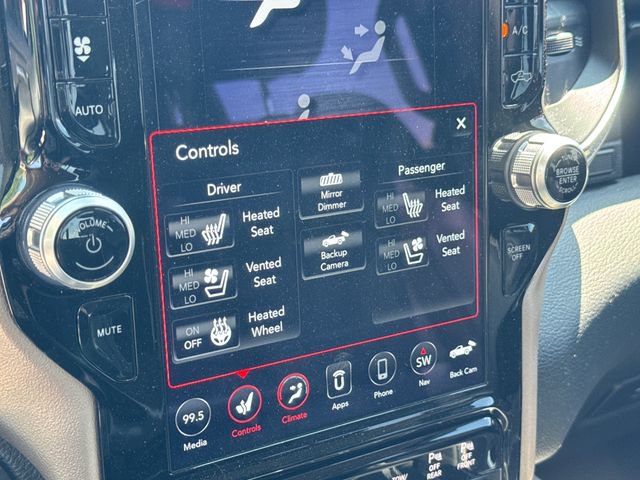 Used 2021 RAM 1500 Laramie AWD/4WD image 22