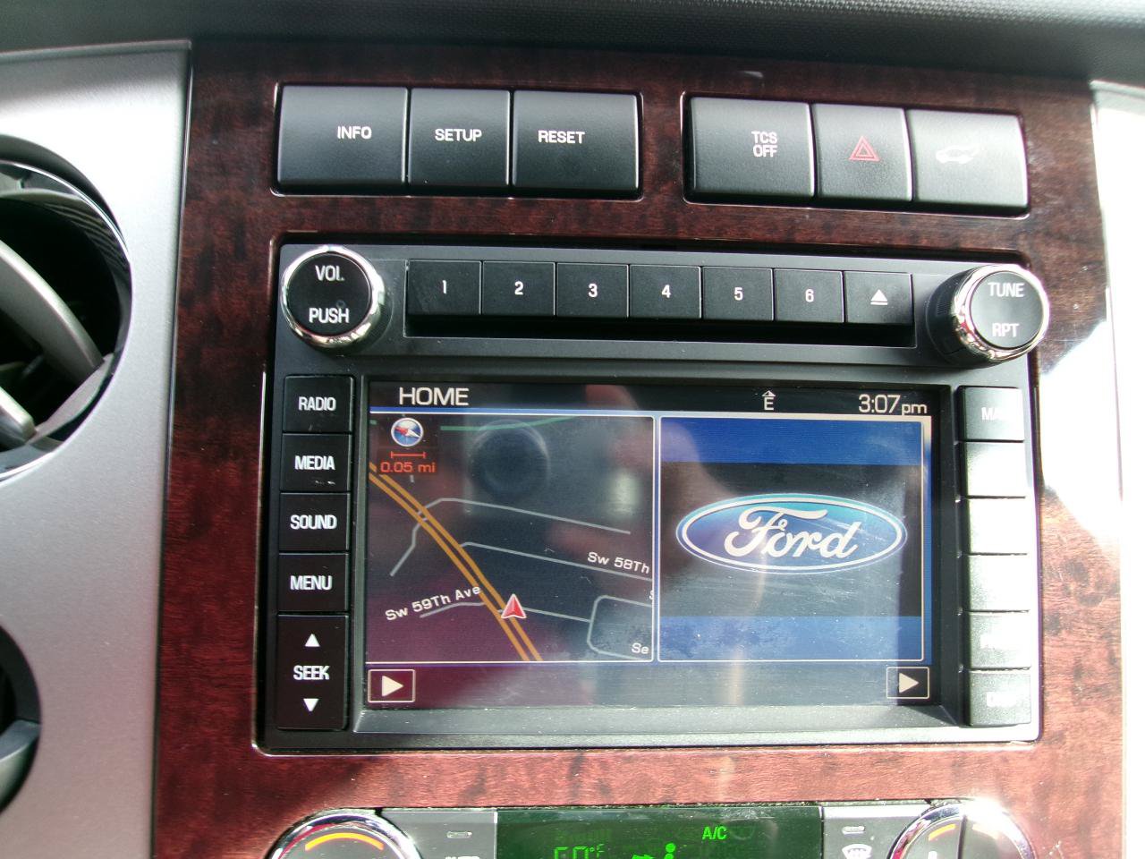 Used 2013 Ford Expedition EL King Ranch RWD image 26