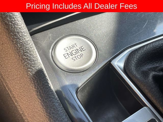 Used 2024 Volkswagen Tiguan SE AWD/4WD image 30