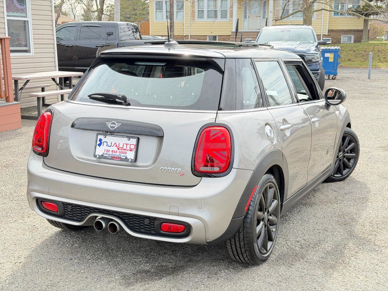 Used 2019 MINI Cooper S w/ Premium Package FWD image 95