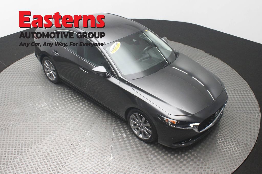 Used 2020 MAZDA MAZDA3 AWD Sedan w/ Preferred Package image 3