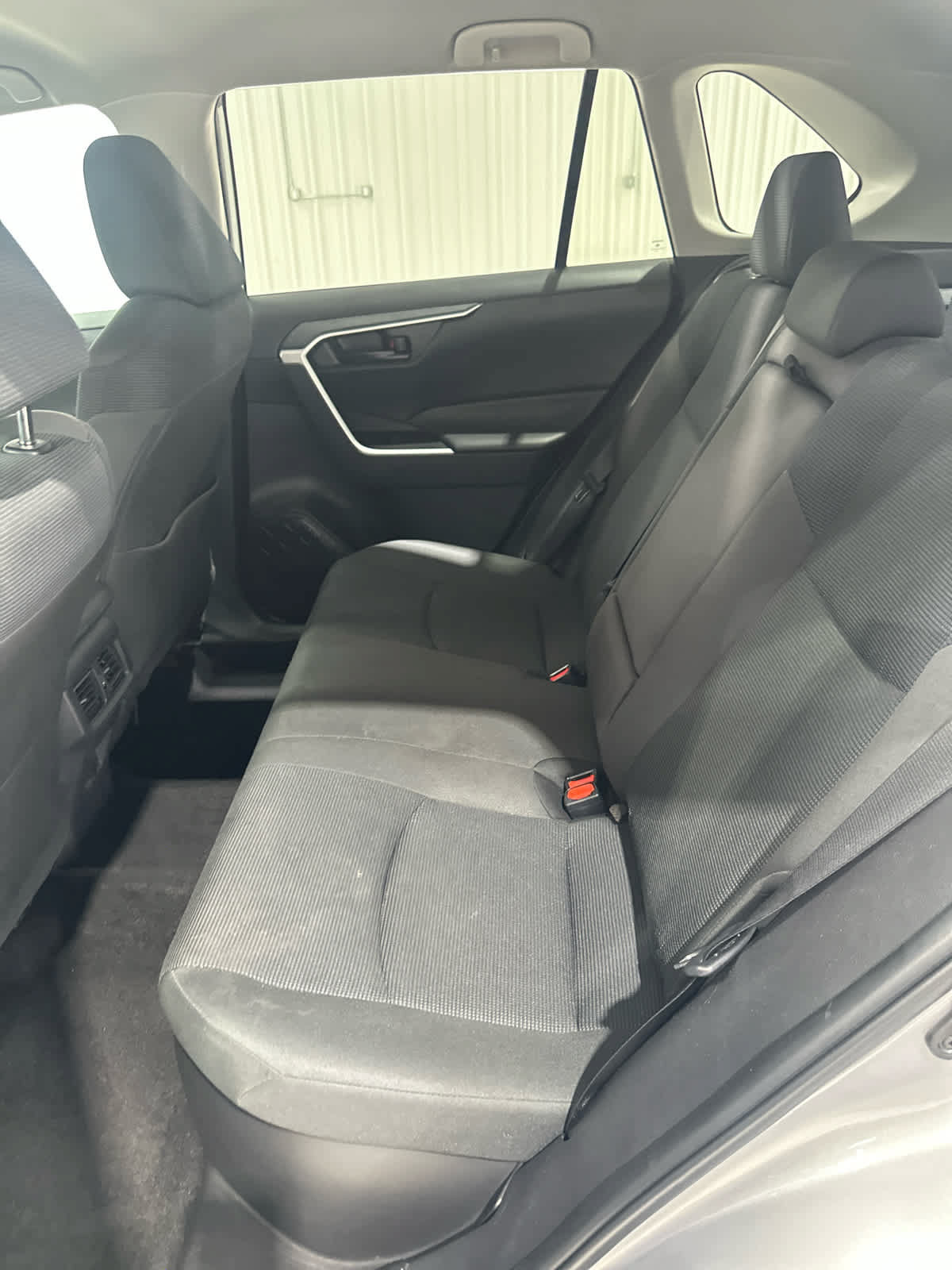 Used 2025 Toyota RAV4 LE AWD/4WD image 13