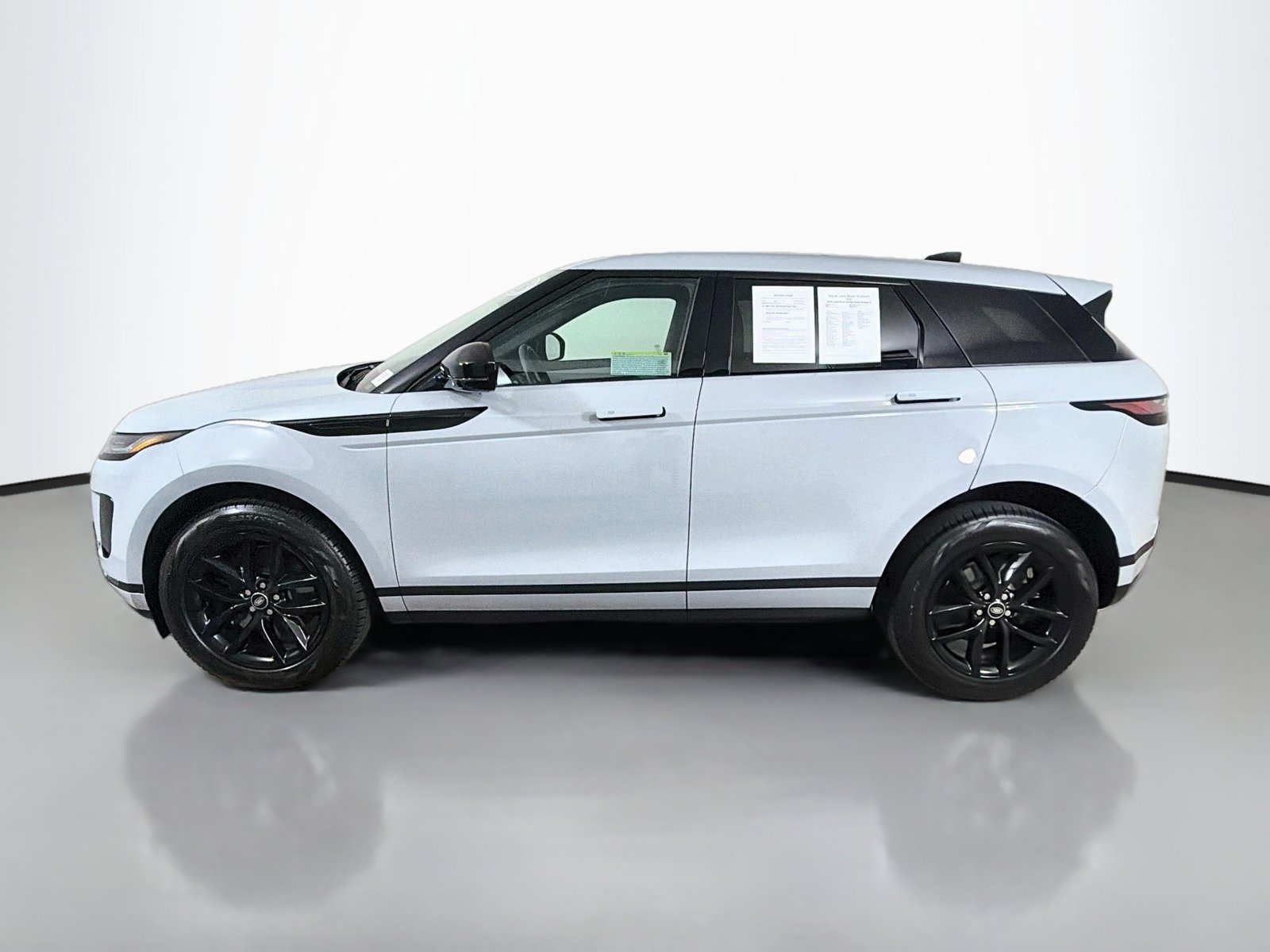 Certified 2026 Land Rover Range Rover Evoque S AWD/4WD image 2