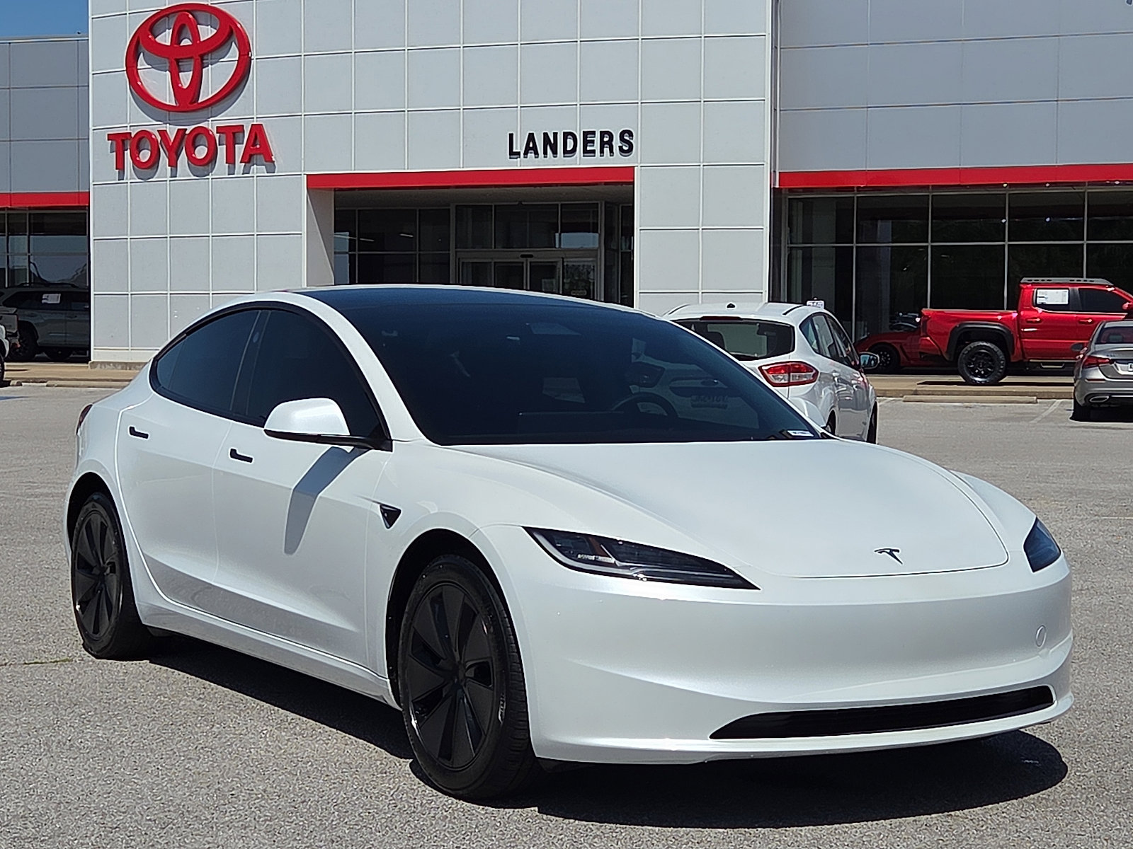 Used 2025 Tesla Model 3 Long Range AWD/4WD image 1