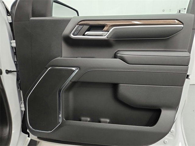 Used 2023 Chevrolet Silverado 1500 LT image 32