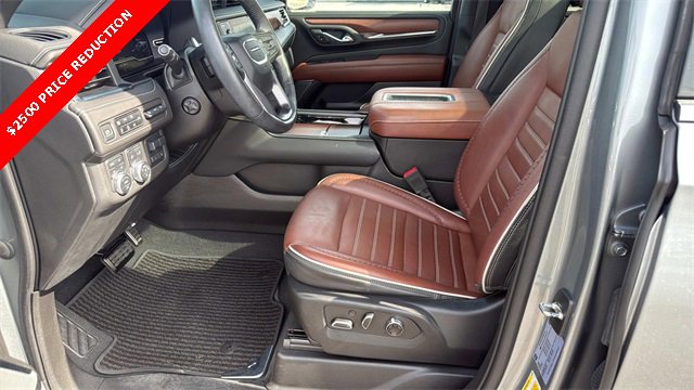 Certified 2023 GMC Yukon Denali Ultimate image 23