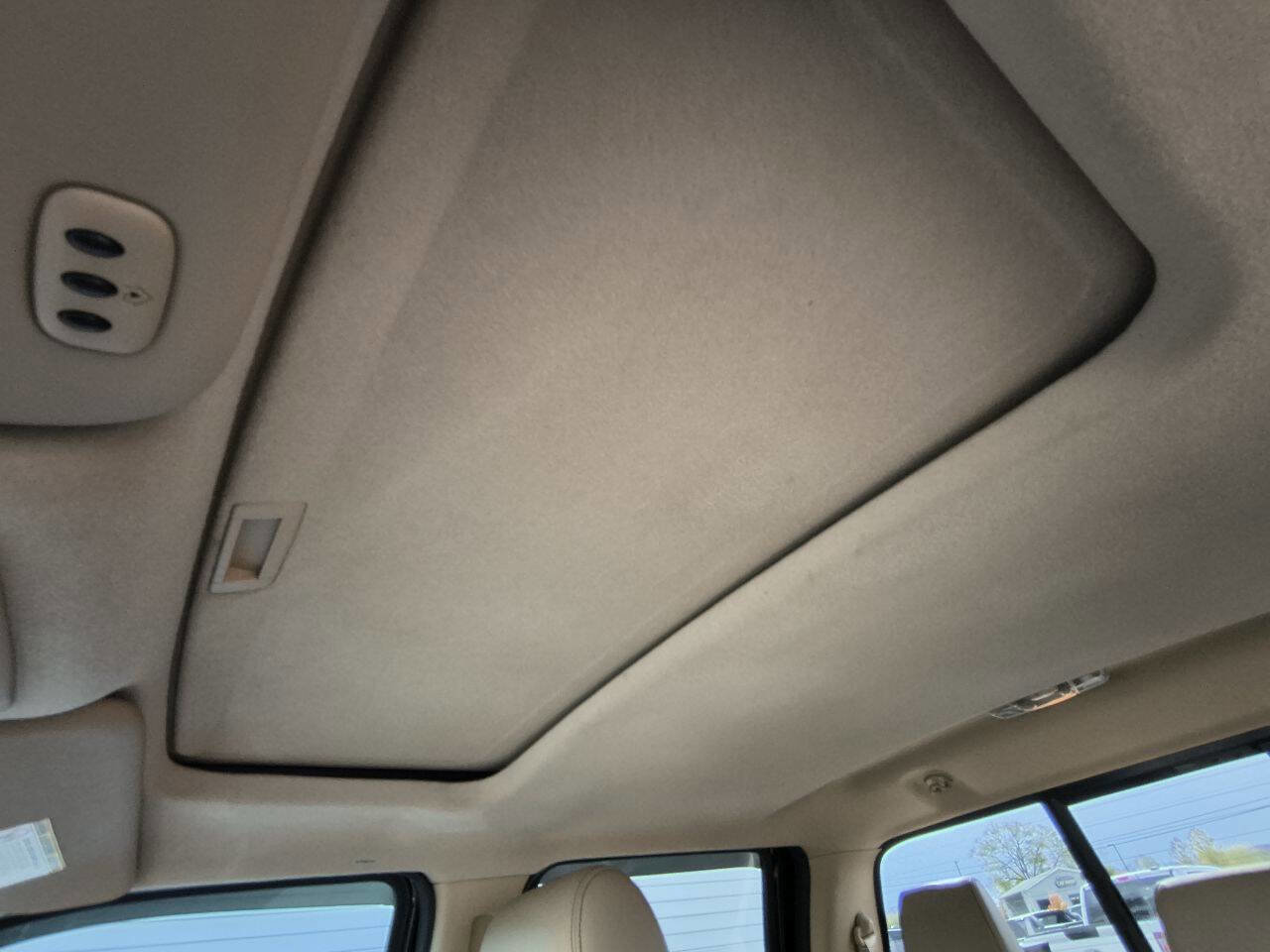 Used 2016 Ford F250 Lariat w/ Lariat Ultimate Package image 18