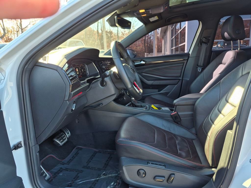 Used 2023 Volkswagen Jetta GLI Autobahn w/ GLI Black Package image 2