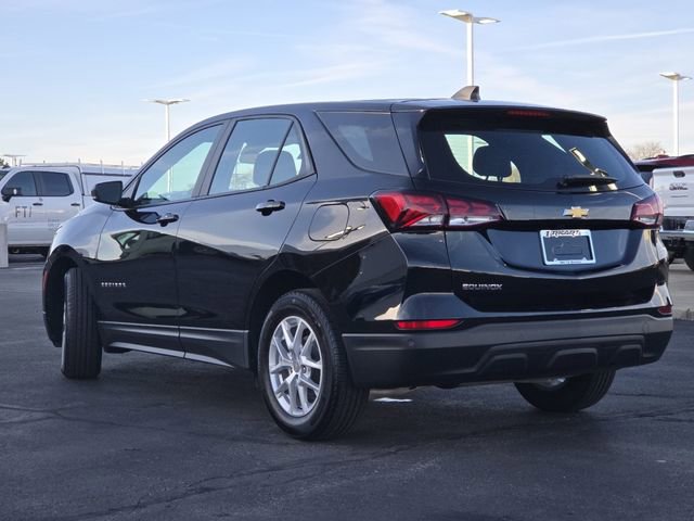 Certified 2024 Chevrolet Equinox LS w/ Driver Confidence II Package image 18