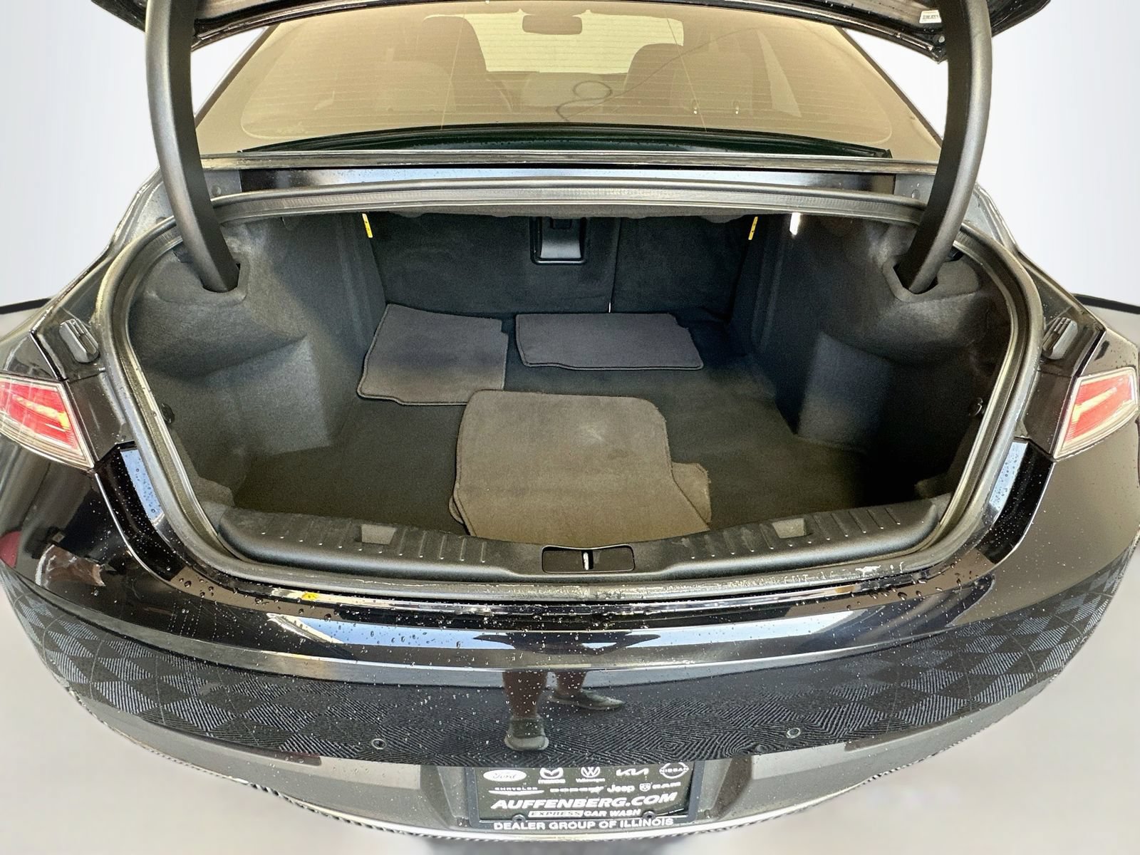 Used 2019 Lincoln MKZ Reserve w/ Reserve Plus Package FWD image 27