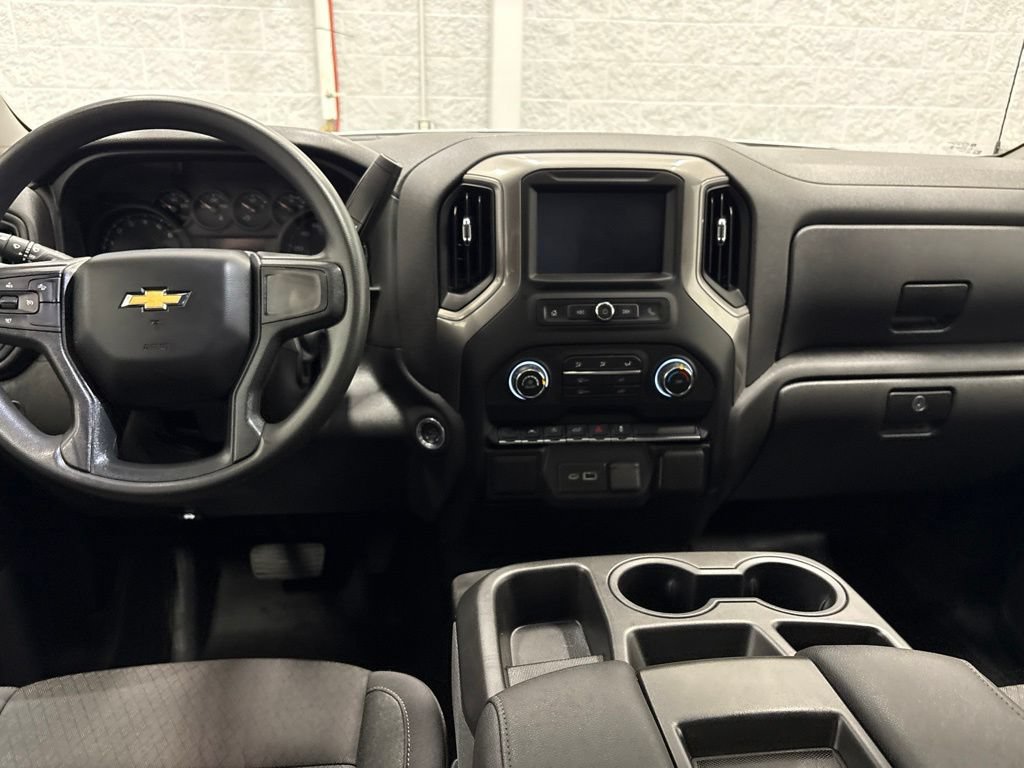 Used 2026 Chevrolet Silverado 1500 Custom AWD/4WD image 14