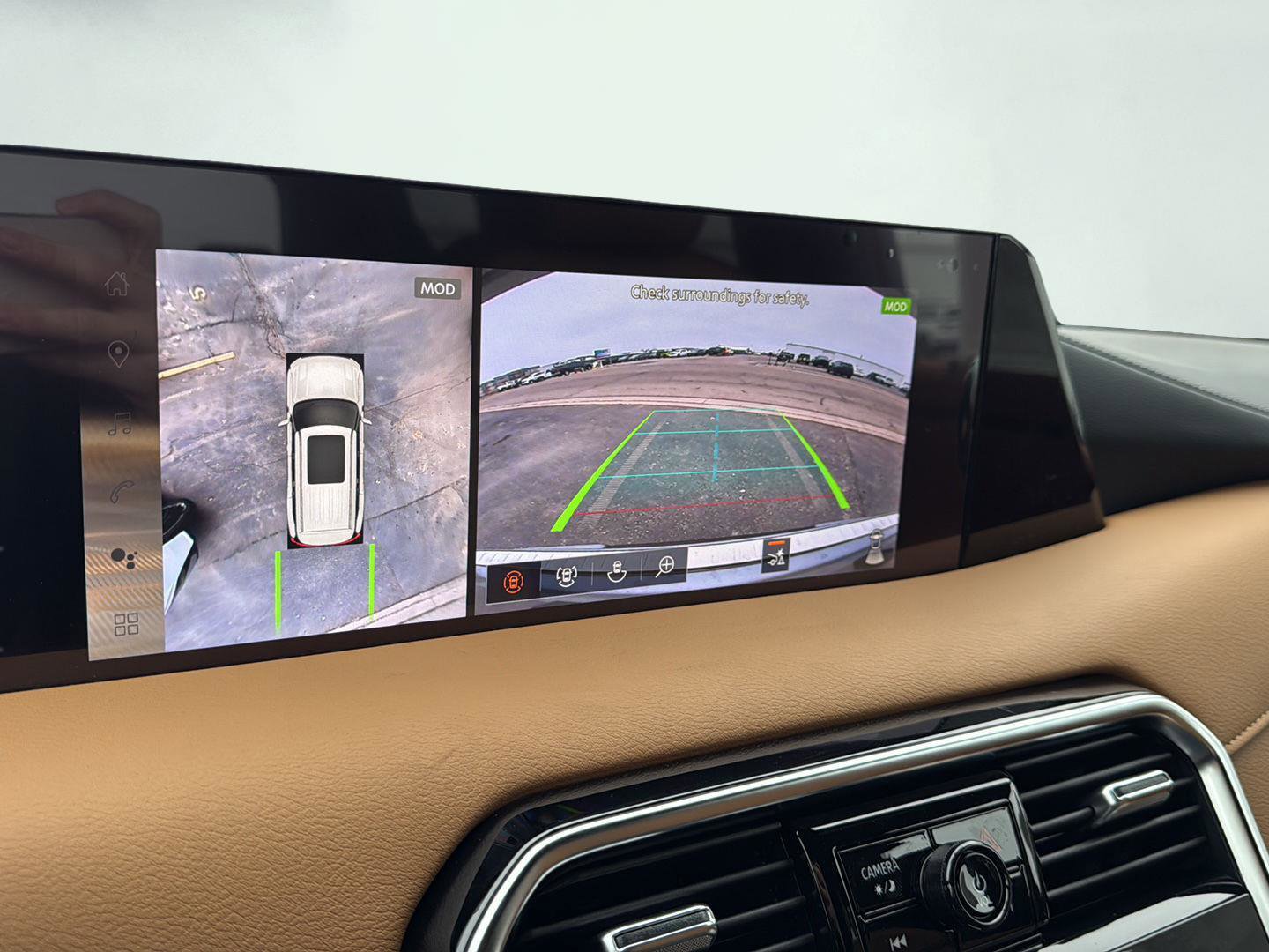 New 2026 Nissan Armada SL image 14