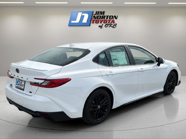 New 2026 Toyota Camry SE w/ Convenience Package FWD image 5