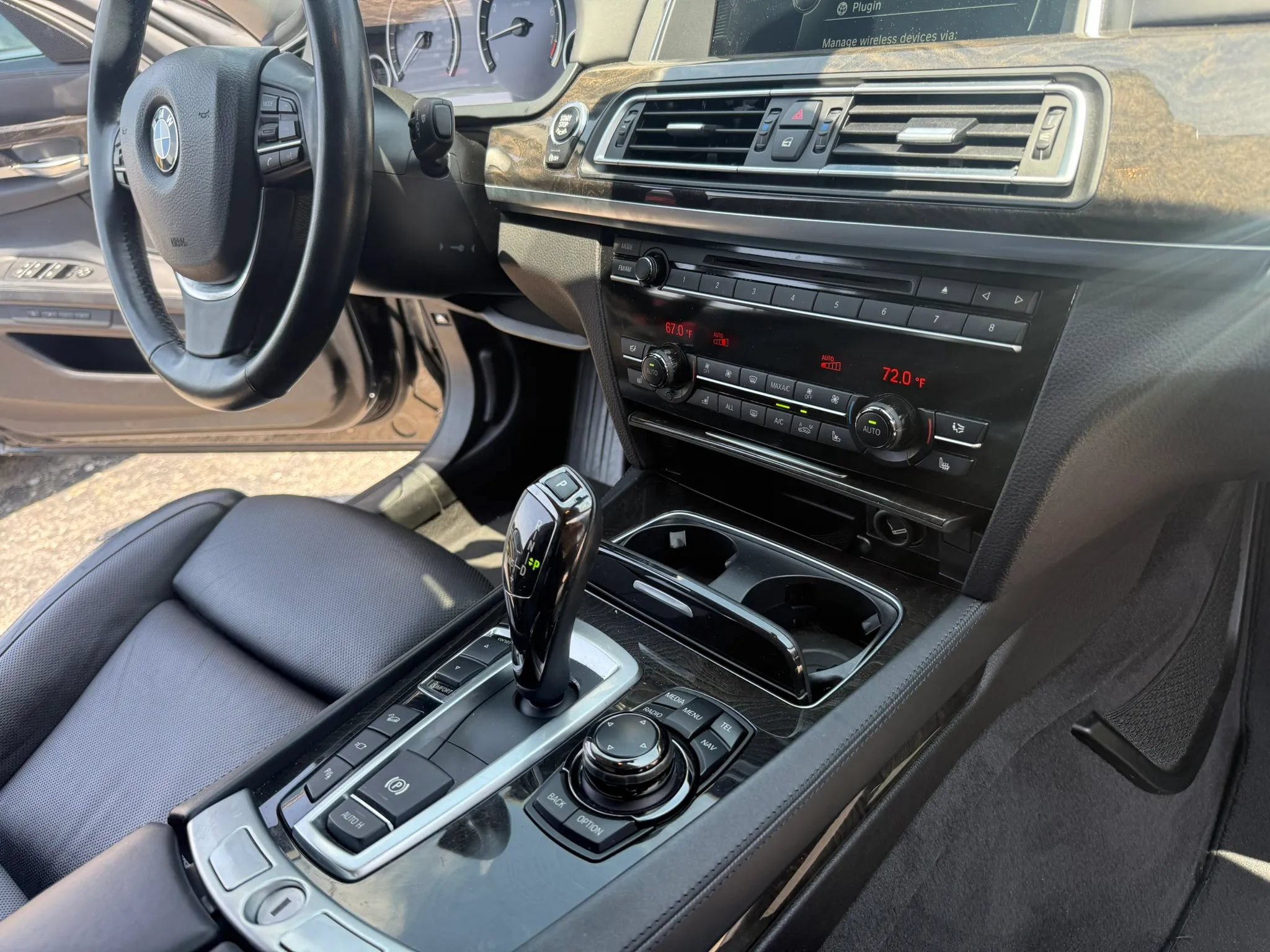 Used 2013 BMW 750Li xDrive AWD/4WD image 26