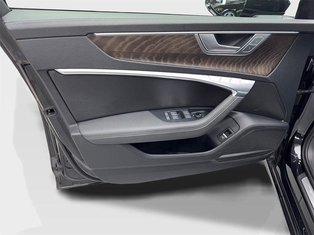 Used 2022 Audi A6 Premium Plus w/ Premium Plus Package image 32