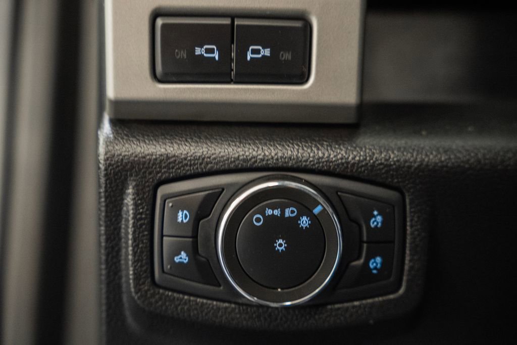 Used 2021 Ford F350 Lariat image 52