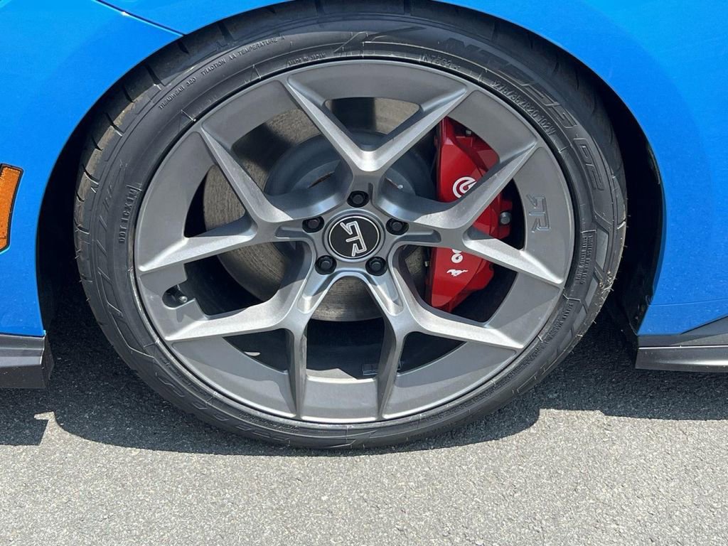 New 2025 Ford Mustang GT Premium w/ GT Performance Package image 12