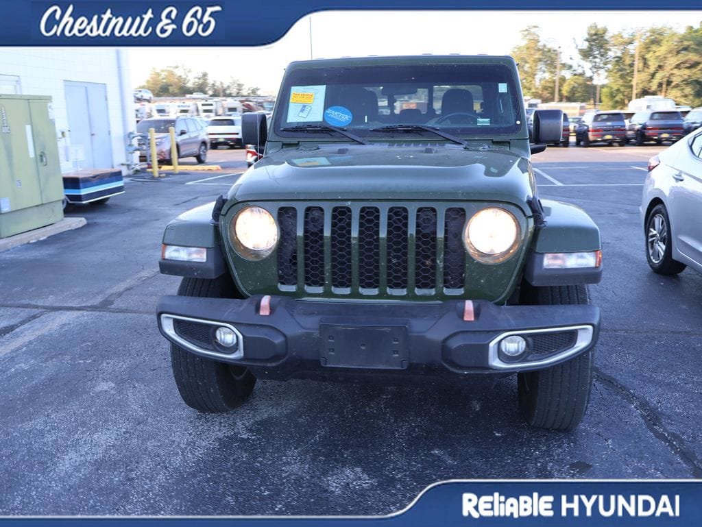 Used 2023 Jeep Gladiator Sport AWD/4WD image 7