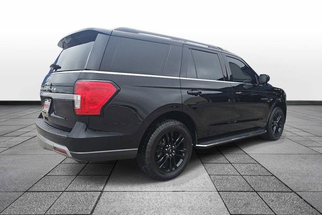 Used 2022 Ford Expedition XLT RWD image 5