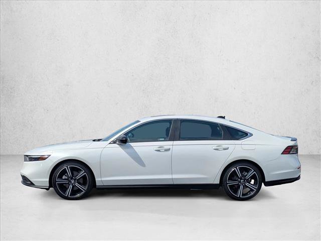Used 2025 Honda Accord Sport image 9