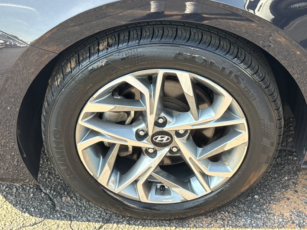 Used 2023 Hyundai Sonata SEL FWD image 11