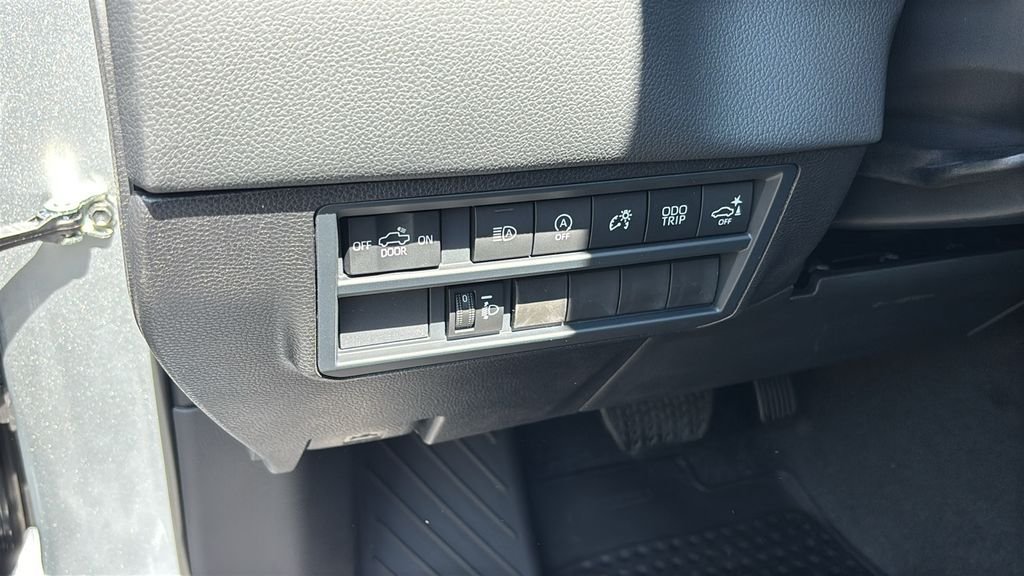 New 2026 Toyota Tundra Limited AWD/4WD image 13