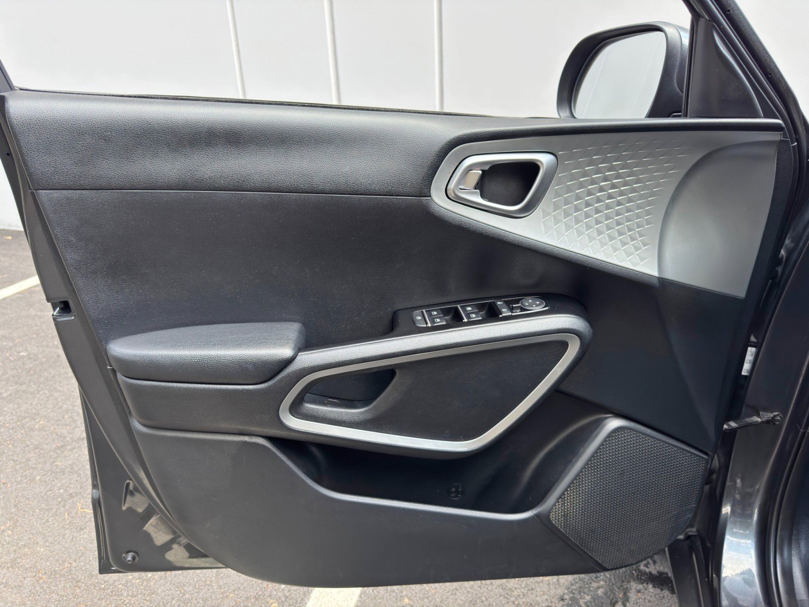 Used 2021 Kia Soul LX w/ Paint Protection Package image 31