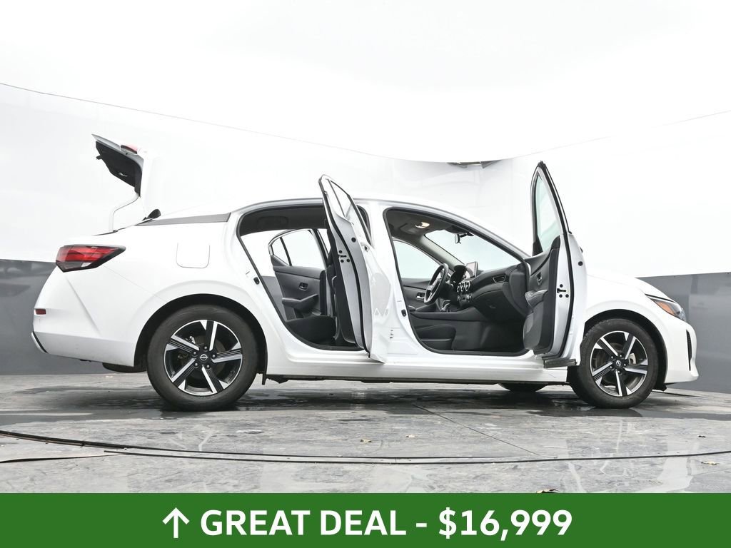 Used 2024 Nissan Sentra SV image 78