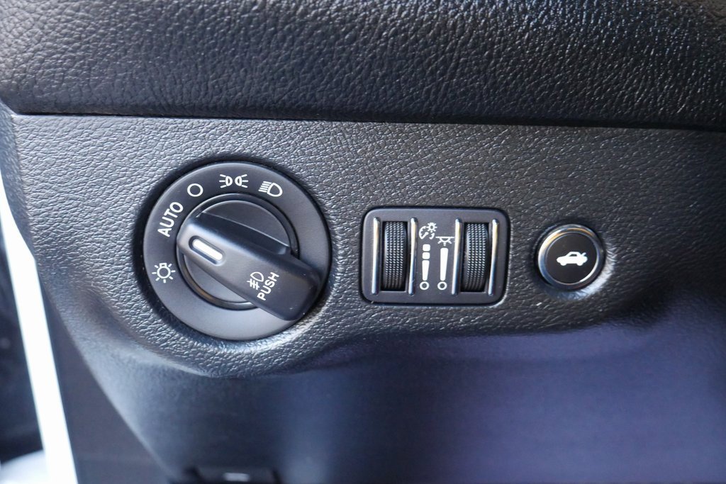 Used 2018 Dodge Challenger R/T Scat Pack image 11