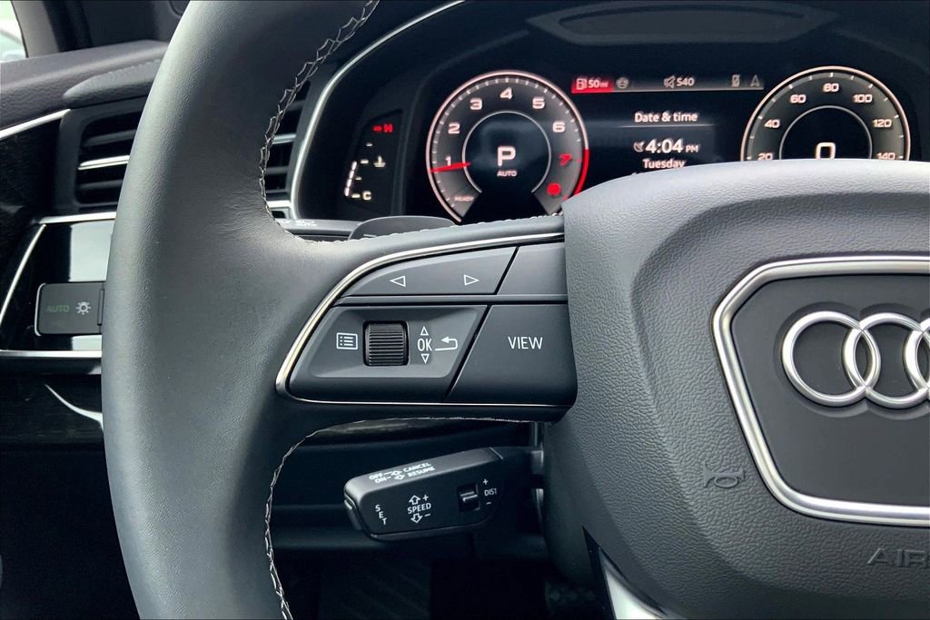 Certified 2025 Audi Q7 2.0T Premium w/ Convenience Plus Package image 24