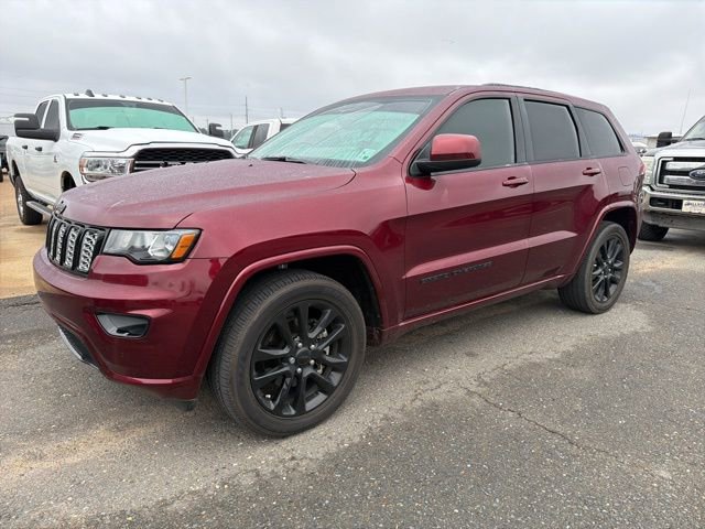 Used 2020 Jeep Grand Cherokee Altitude image 4
