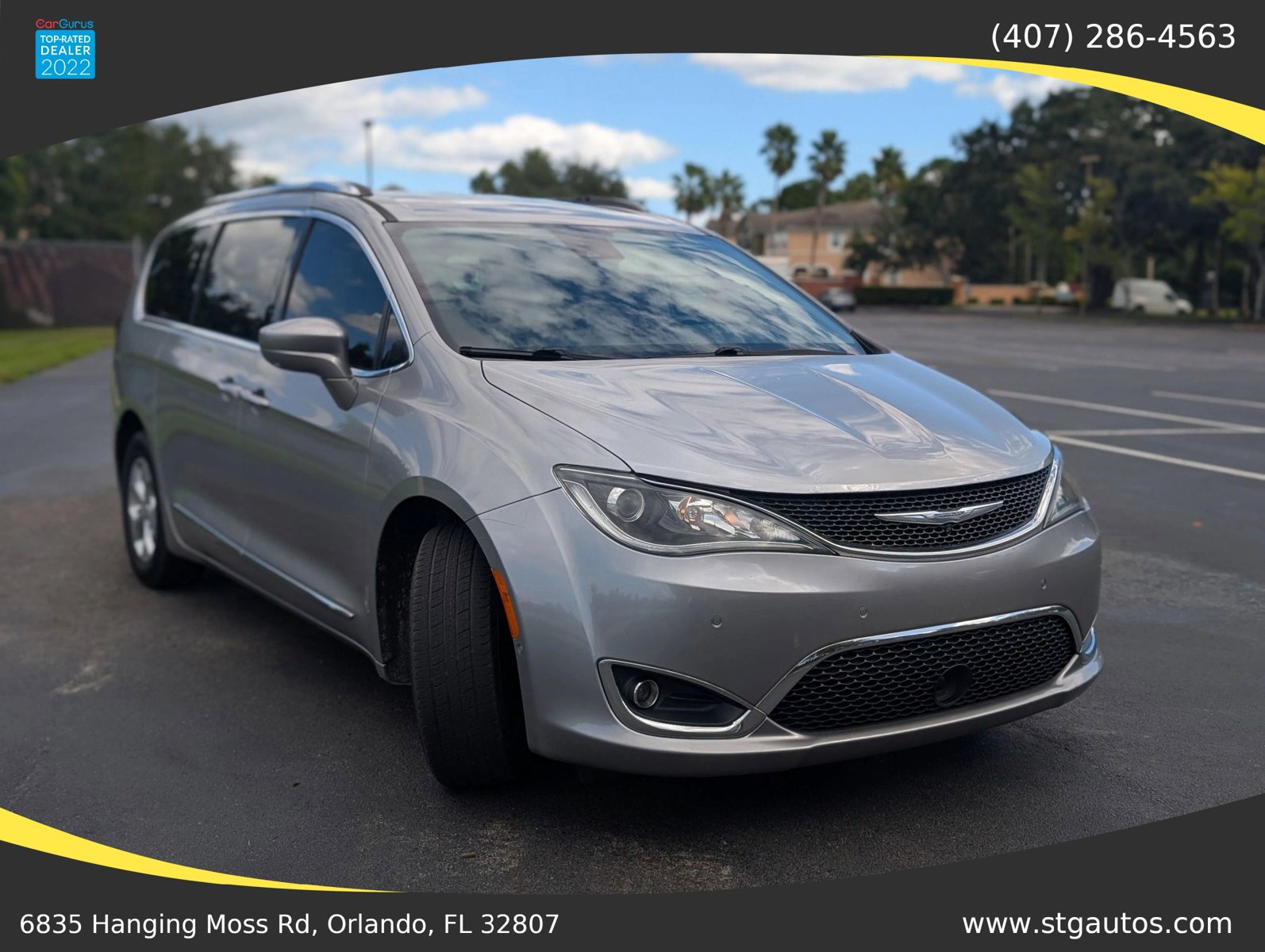 Used 2017 Chrysler Pacifica Touring-L Plus w/ Advanced Safetytec Group FWD image 7