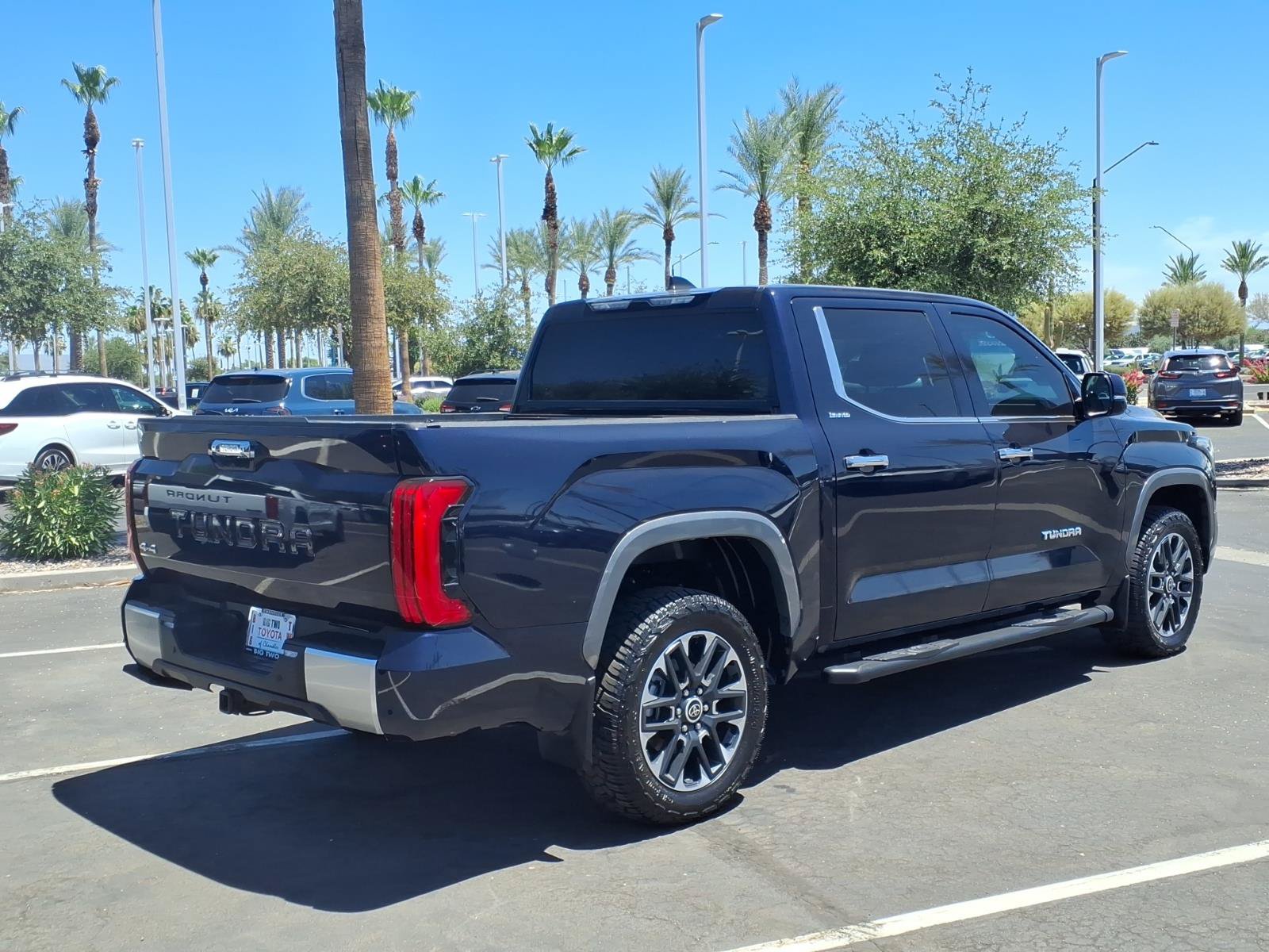 Used 2024 Toyota Tundra Limited AWD/4WD image 4