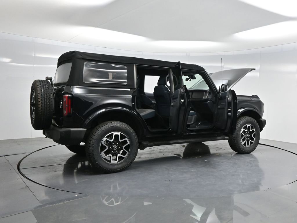Used 2022 Ford Bronco Outer Banks image 5