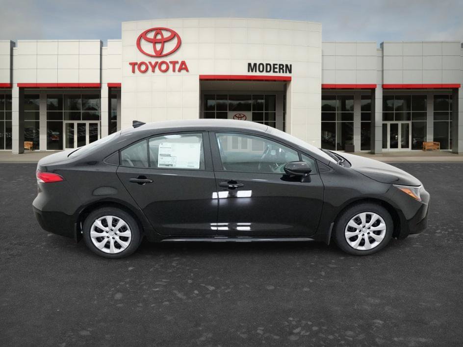New 2027 Toyota Corolla LE FWD image 7