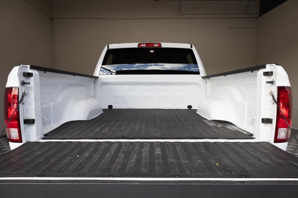Used 2019 RAM 1500 Express w/ Express Value Package RWD image 14