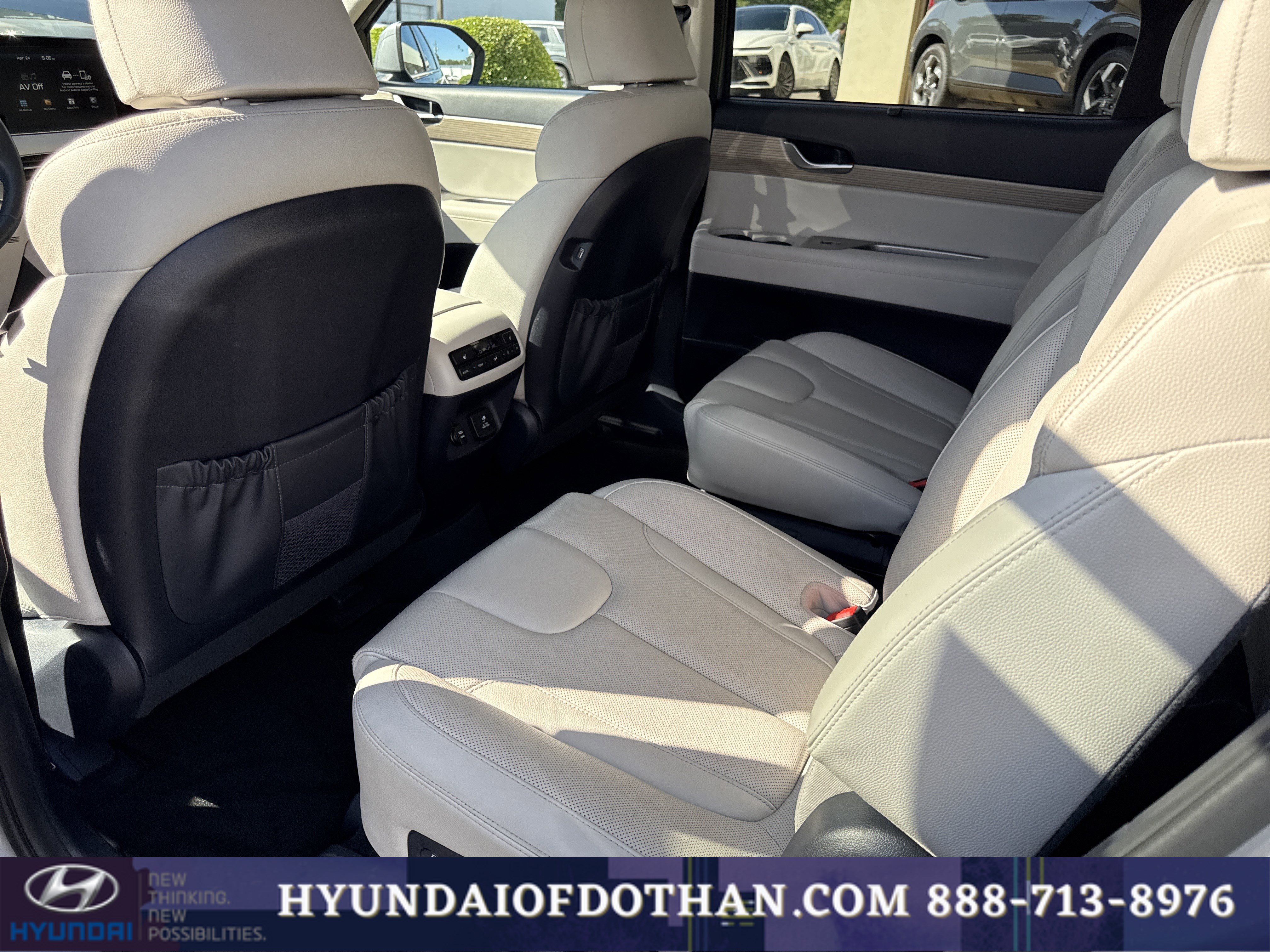 Used 2020 Hyundai Palisade SEL w/ Premium Package AWD/4WD image 12