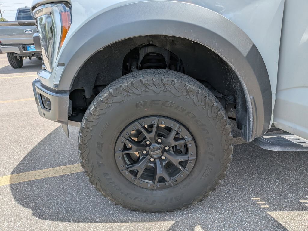 Certified 2023 Ford F150 Raptor w/ Raptor 37 Performance Package image 35