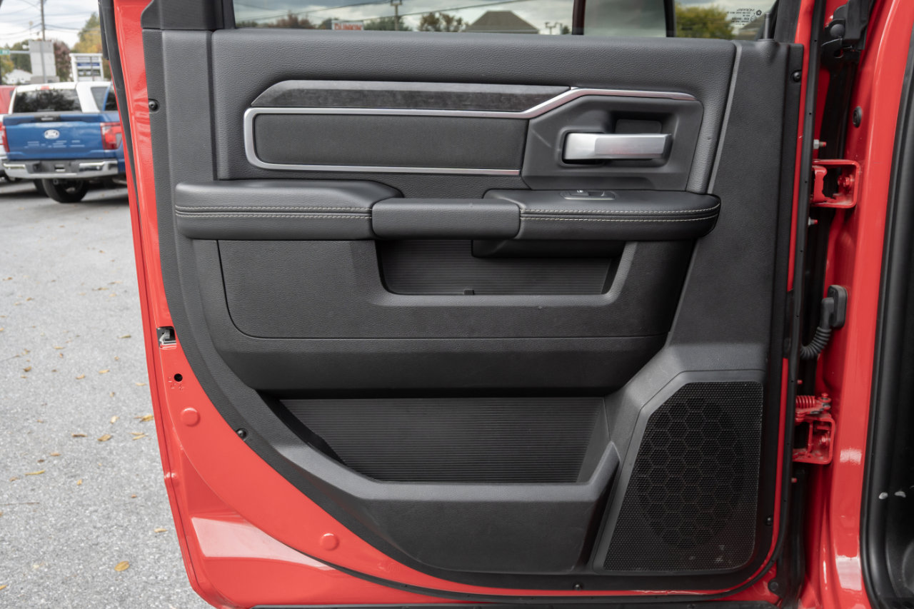 Used 2024 RAM 2500 Big Horn w/ Bed Utility Group image 20