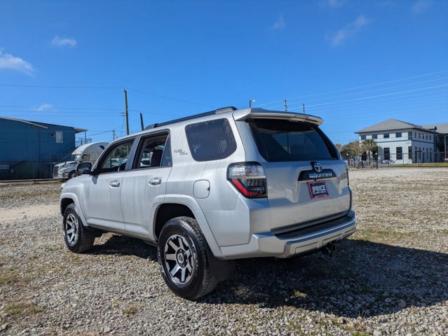 Certified 2024 Toyota 4Runner TRD Off-Road Premium image 8