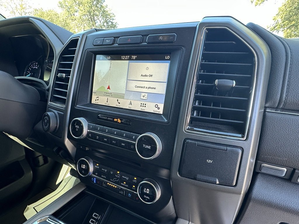 Used 2018 Ford Expedition Max XLT w/ Equipment Group 202A image 11