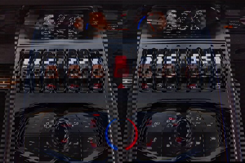 Used 2015 Lamborghini Huracan LP 610-4 AWD/4WD image 21