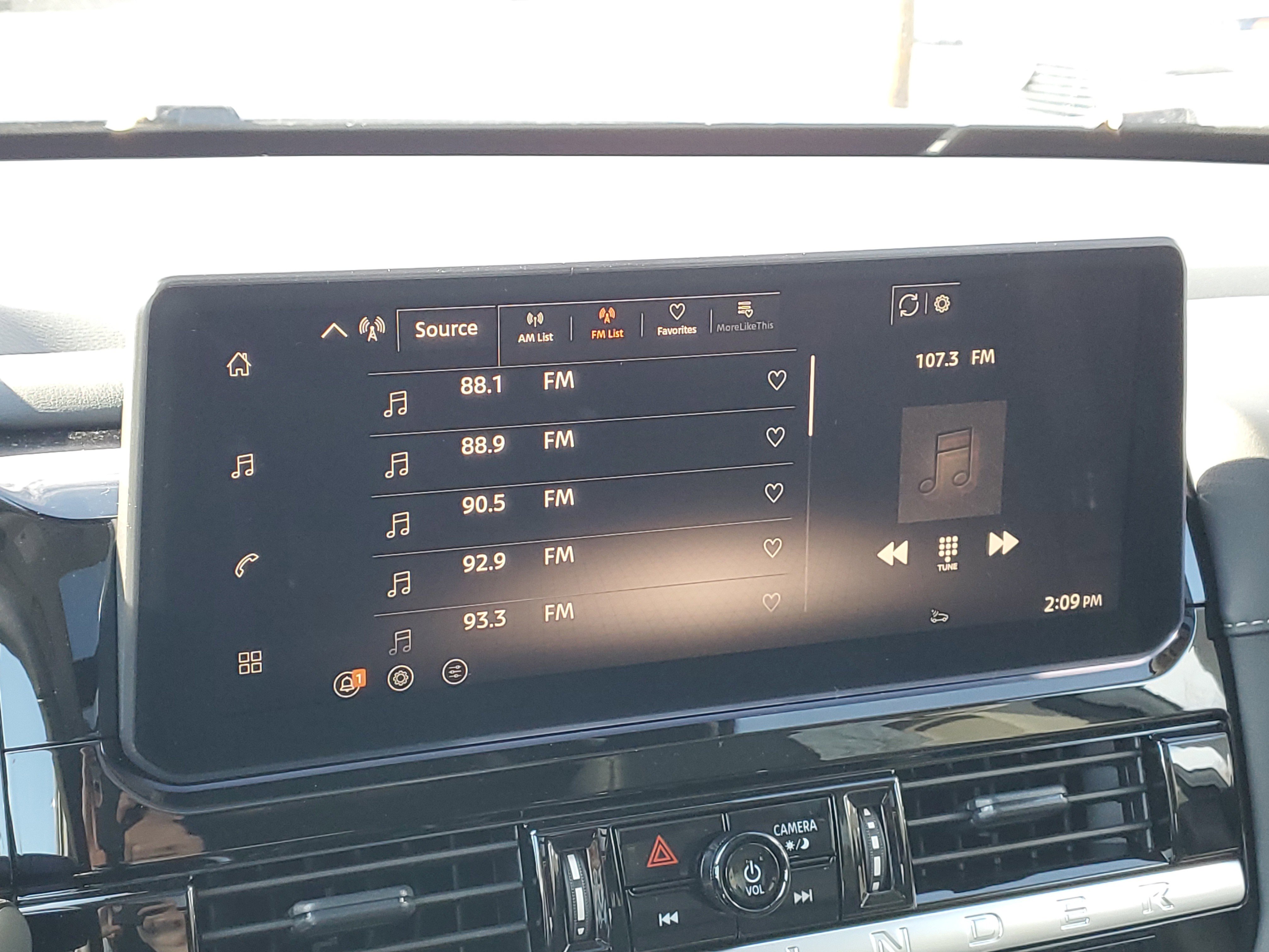 New 2026 Nissan Pathfinder SL w/ SL Premium Package image 15