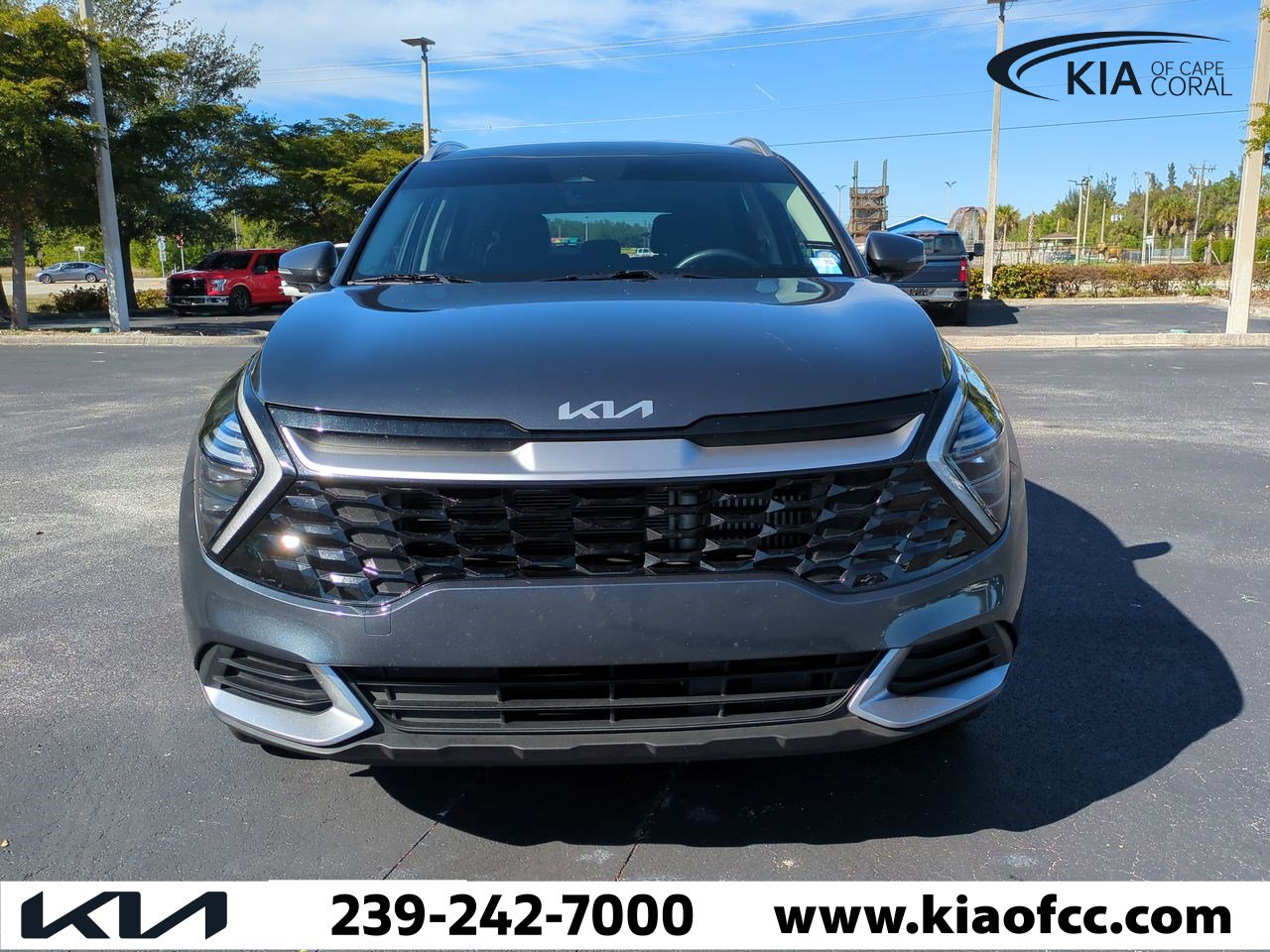 Certified 2024 Kia Sportage EX image 3