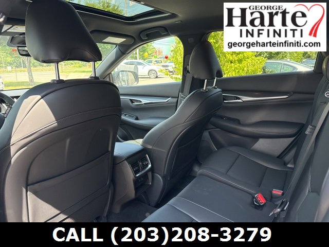 New 2025 INFINITI QX55 Luxe w/ Cargo Package image 12